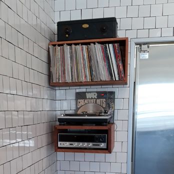 Menotti's Coffee Stop - Turntable - Coffee & Tea Near Me - Los Angeles, California Menotti's Coffee Stop - Turntable - Coffee & Tea Near Me - Los Angeles, California