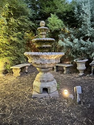 the tiny minotaur by null