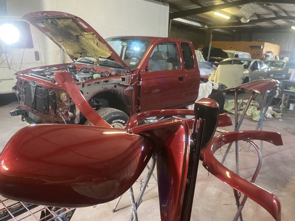 HUGO’S AUTOSERVICIOS PAINT & BODY - 21 Photos - 6011 Northdale St ...