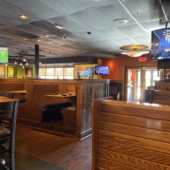 Outback Steakhouse - Casual setting - Steakhouses Near Me - Lexington, Kentucky