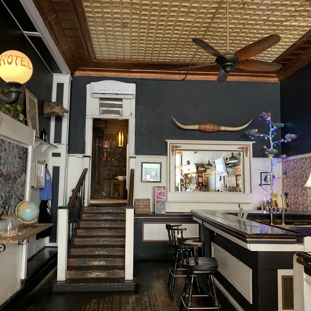 Bisbee Grand Hotel and Bar - New American Near Me - Bisbee, Arizona