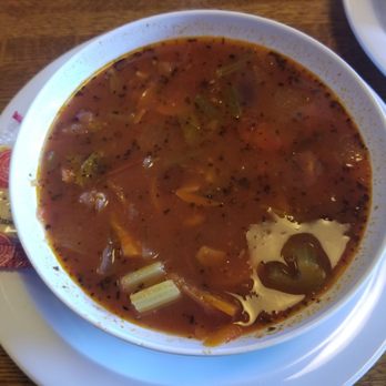 Giovanni's - Minestrone with fresh, hearty veggies - Pizza Near Me - Mammoth Lakes, California Giovanni's - Minestrone with fresh, hearty veggies - Pizza Near Me - Mammoth Lakes, California