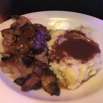 Texas Roadhouse - Steak tips - Steakhouses Near Me - Frederick, Maryland