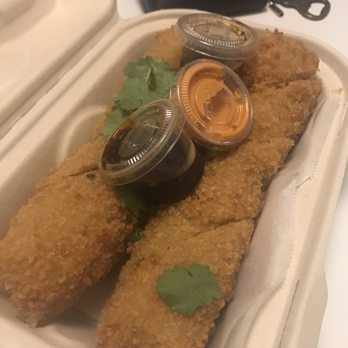 Thai 2 U - Red Curry Pad Thai roll and Pad Sa Ew Roll - Food Trucks Near Me - Spring Branch, Texas Thai 2 U - Red Curry Pad Thai roll and Pad Sa Ew Roll - Food Trucks Near Me - Spring Branch, Texas