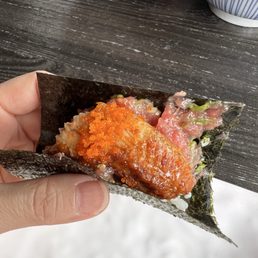 Unagi and tuna don