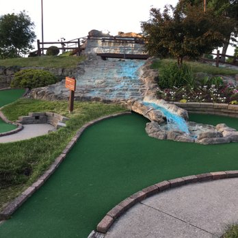 Pirate's Cove Adventure Golf - Mini Golf Near Me - Wisconsin Dells, Wisconsin