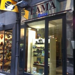 Lama Optical - vista dal marciapiede