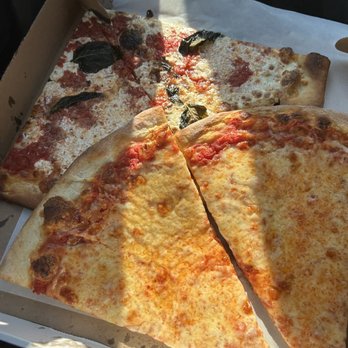 Nonna's Pizza - Margherita Pizza Plain pizza - Pizza Near Me - White Plains, New York Nonna's Pizza - Margherita Pizza Plain pizza - Pizza Near Me - White Plains, New York