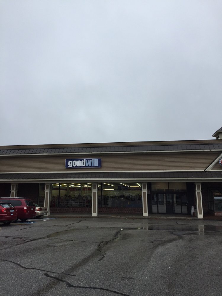 GOODWILL STORE Updated September 2024 102 Main St, Gorham, Maine Thrift Stores Hours