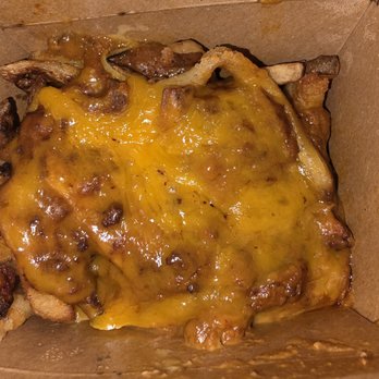 Hen & Heifer - The briskit chili cheese fries - American Near Me - Pomona, California
