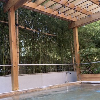 SoJo Spa Club - One of the hot pools - Saunas Near Me - Edgewater, New Jersey
