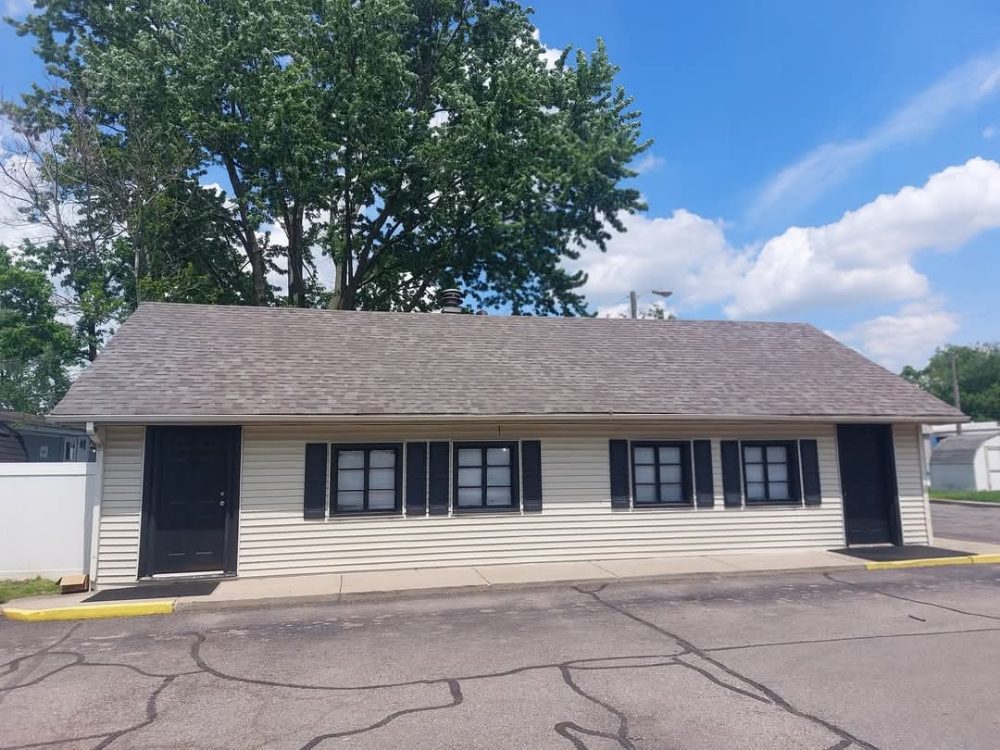 Slide of 2 Guys & A Truck Home Improvements