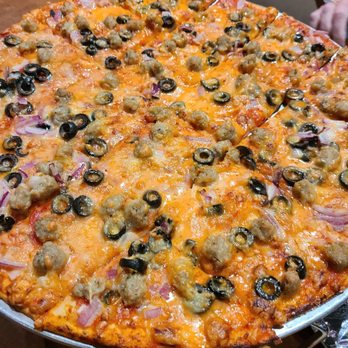5th Street Pizza - Thin crust pizza with provel, love it - Pizza Near Me - Allen, Texas 5th Street Pizza - Thin crust pizza with provel, love it - Pizza Near Me - Allen, Texas