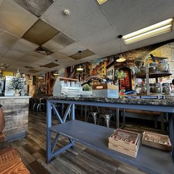 Vegan Pizza - Atmosphere