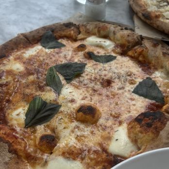 Lynora's Italian Restaurant - Pizza Near Me - Boca Raton, Florida Lynora's Italian Restaurant - Pizza Near Me - Boca Raton, Florida