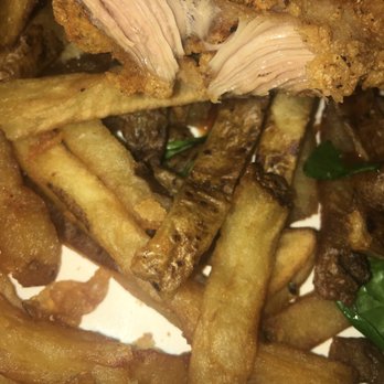 Dallas BBQ - The bucket of chicken had pieces of chicken that were pink, some pieces slightly uncooked, extremely greasy and taste like oil. - Barbeque Near Me - New York, New York
