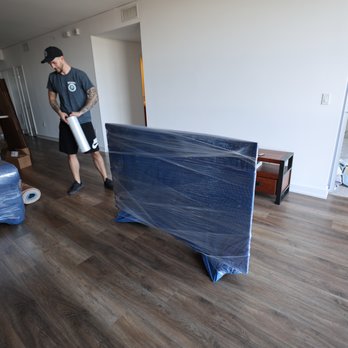 Qshark Moving - Movers Near Me - Los Angeles, California Qshark Moving - Movers Near Me - Los Angeles, California