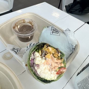 Flyfuel Food - Midtown - Smoked Roasted Salmon Wrap - Salad Near Me - Miami, Florida