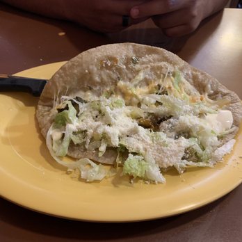 Minna's Restaurant - Mexican Near Me - Chicago, Illinois