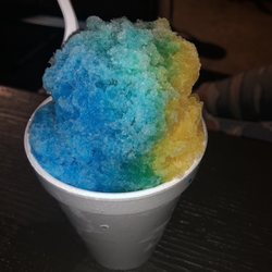 Pelican's SnoBalls - mango and blue raspberry
