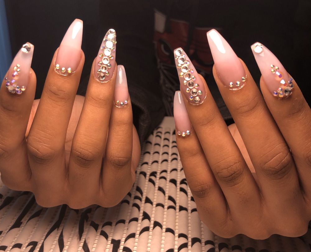 Nails By Yani Logo
