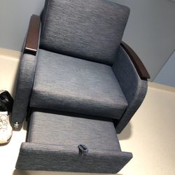 Albuquerque ER & Hospital - Racking chairs