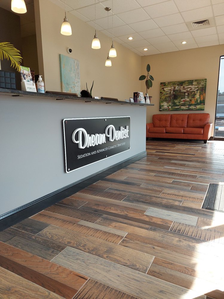 DREAM DENTIST Updated September 2024 22 Photos 1646 W US Highway 50, O'Fallon, Illinois