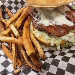 Bacon and blue cheese burger (4oz size)... yummy Bacon and blue cheese burger (4oz size)... yummy