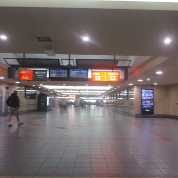 Roma Street Station - Concourse - Train Stations Near Me - Brisbane, QLD