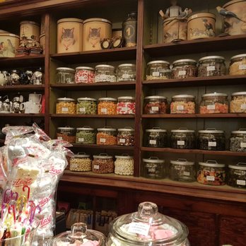 Compagnie Coloniale - Delicatessen Near Me - Hamburg, HH