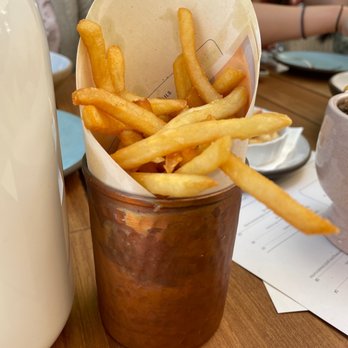 Layla - Garlic fries - Mediterranean Near Me - Sonoma, California