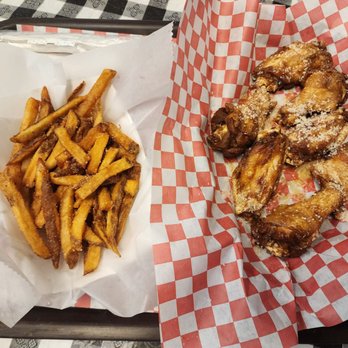 WINGBASKET - Updated February 2026 - 31 Photos & 105 Reviews