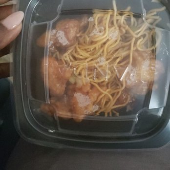 Panda Express - Orange chicken noodles - Chinese Near Me - Casselberry, Florida Panda Express - Orange chicken noodles - Chinese Near Me - Casselberry, Florida