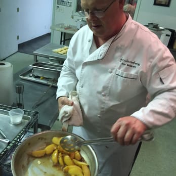 Cook's Gathering - Who would've thought...caramelized apples with shallots! Mmmhhh - Caterers Near Me - San Antonio, Texas
