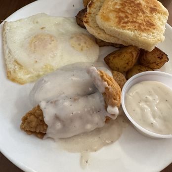 The Toasted Owl Cafe - Route 66 - Breakfast & Brunch Near Me - Flagstaff, Arizona