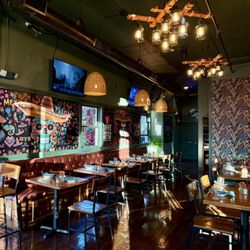 Sonoma Bistro Bar & Grill - Inside!