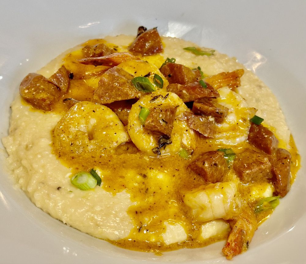 Social spots from Max Lager's Wood-Fired Grill & Brewery