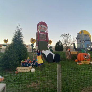 Linvilla Orchards - Farmers Market Near Me - Media, Pennsylvania