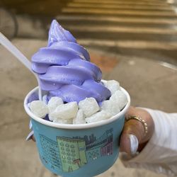 Soft Swerve - Ube (Purple Yam) Ice Cream Cup