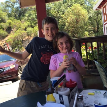 Hamburger Ranch & Bar-B-Que - Barbeque Near Me - Cloverdale, California