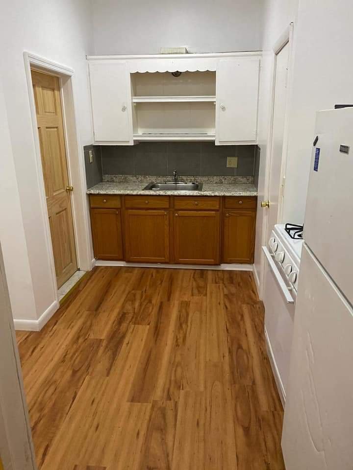 Slide of 24 Hour Emergency Plumbing Drain Cleaning & Home Repair