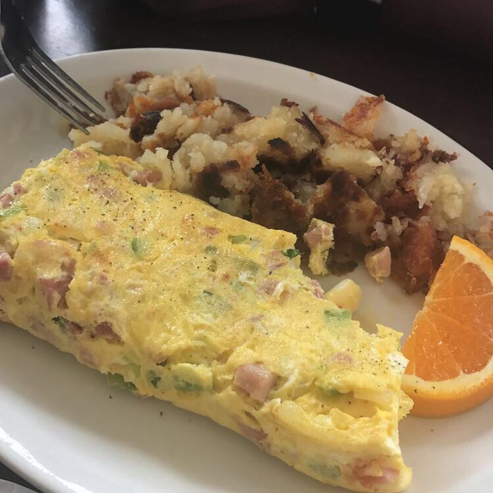 Tastee Corner Cafe - Denver Omelette and hash browns - Breakfast & Brunch Near Me - Berwyn, Illinois Tastee Corner Cafe - Denver Omelette and hash browns - Breakfast & Brunch Near Me - Berwyn, Illinois