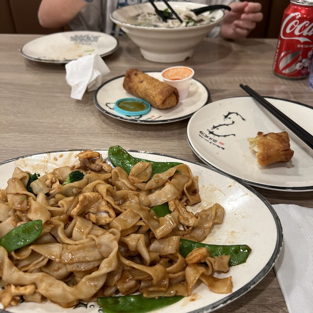 Xi Xia Chinese Cuisine - What a great find! The noodles are amazing. Everything tasted so fresh and well made. - Chinese Near Me - Columbus, Ohio Xi Xia Chinese Cuisine - What a great find! The noodles are amazing. Everything tasted so fresh and well made. - Chinese Near Me - Columbus, Ohio