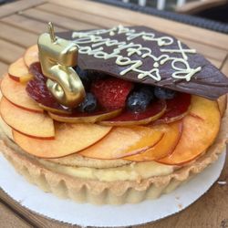 The Pantry - I ordered over the phone "fruit tart" That day was my second time and the last one
