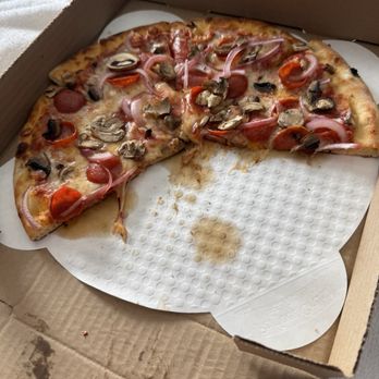 Smoking Monkey Pizza - 12" pepperoni, mushroom and onion - Pizza Near Me - Renton, Washington Smoking Monkey Pizza - 12" pepperoni, mushroom and onion - Pizza Near Me - Renton, Washington