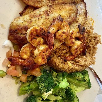 Capitan Seafood Kitchen - Grilled Shrimp and Fish Fillet - Seafood Near Me - Houston, Texas