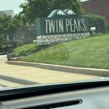 Twin Peaks - Sports Bars Near Me - St. Louis, Missouri Twin Peaks - Sports Bars Near Me - St. Louis, Missouri