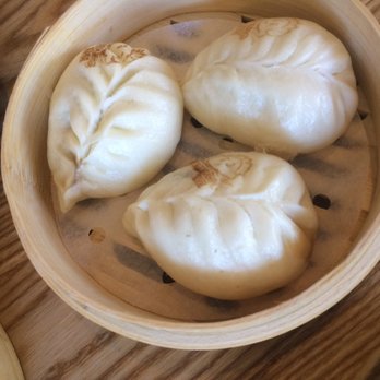 Dumpling Time - Steamed Chicken Buns - Dim Sum Near Me - San Francisco, California Dumpling Time - Steamed Chicken Buns - Dim Sum Near Me - San Francisco, California