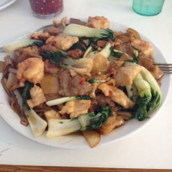 Silver Garden - House special chow fun - Chinese Near Me - Sacramento, California Silver Garden - House special chow fun - Chinese Near Me - Sacramento, California