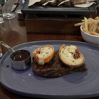 Heliot Steak House - Sirloin, Lobster & Fries - Steakhouses Near Me - Gt Lon, XGL